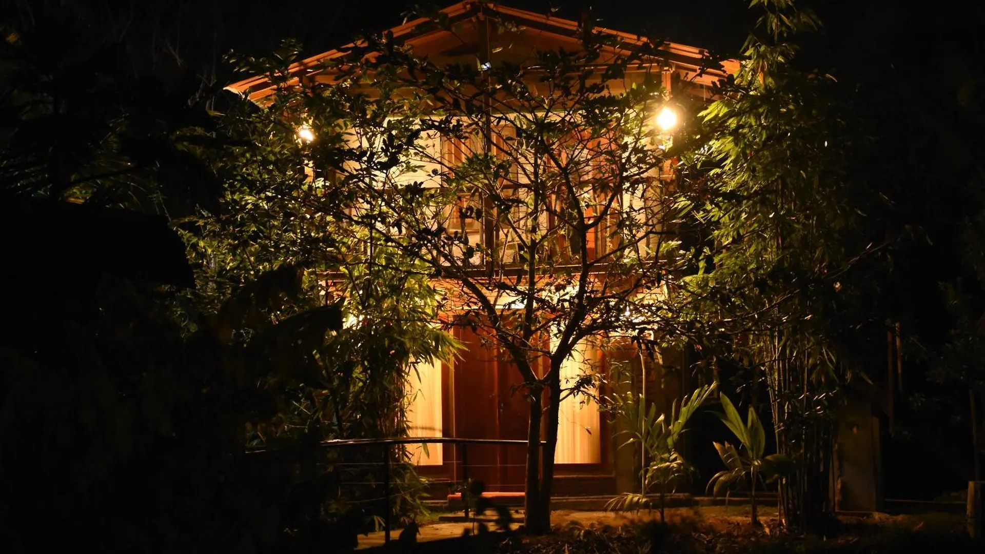 Steps Garden Resort Negombo 3*,  Sri Lanka